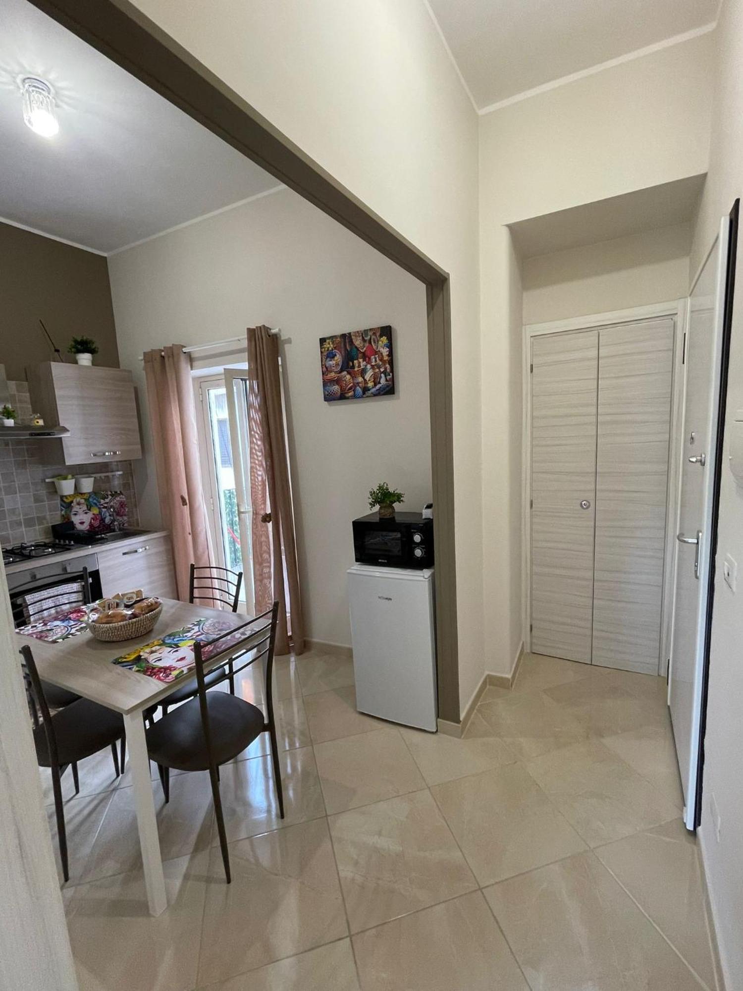 הוילה קטאניה Aurora House מראה חיצוני תמונה